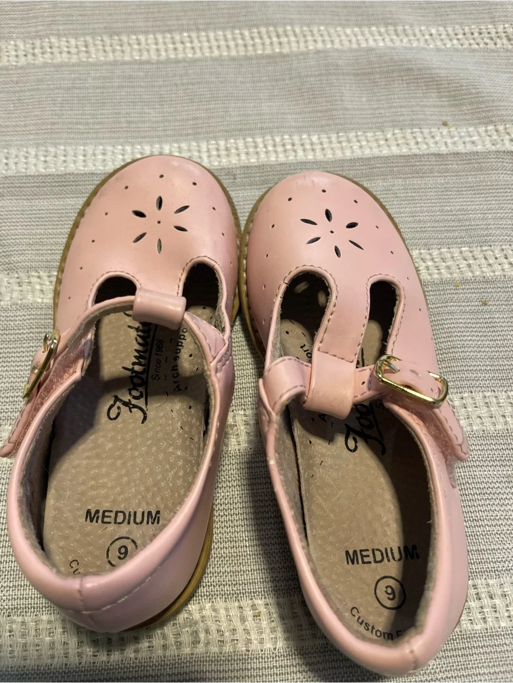 FootMates Pink Sherry Mary Jane Toddler sz9